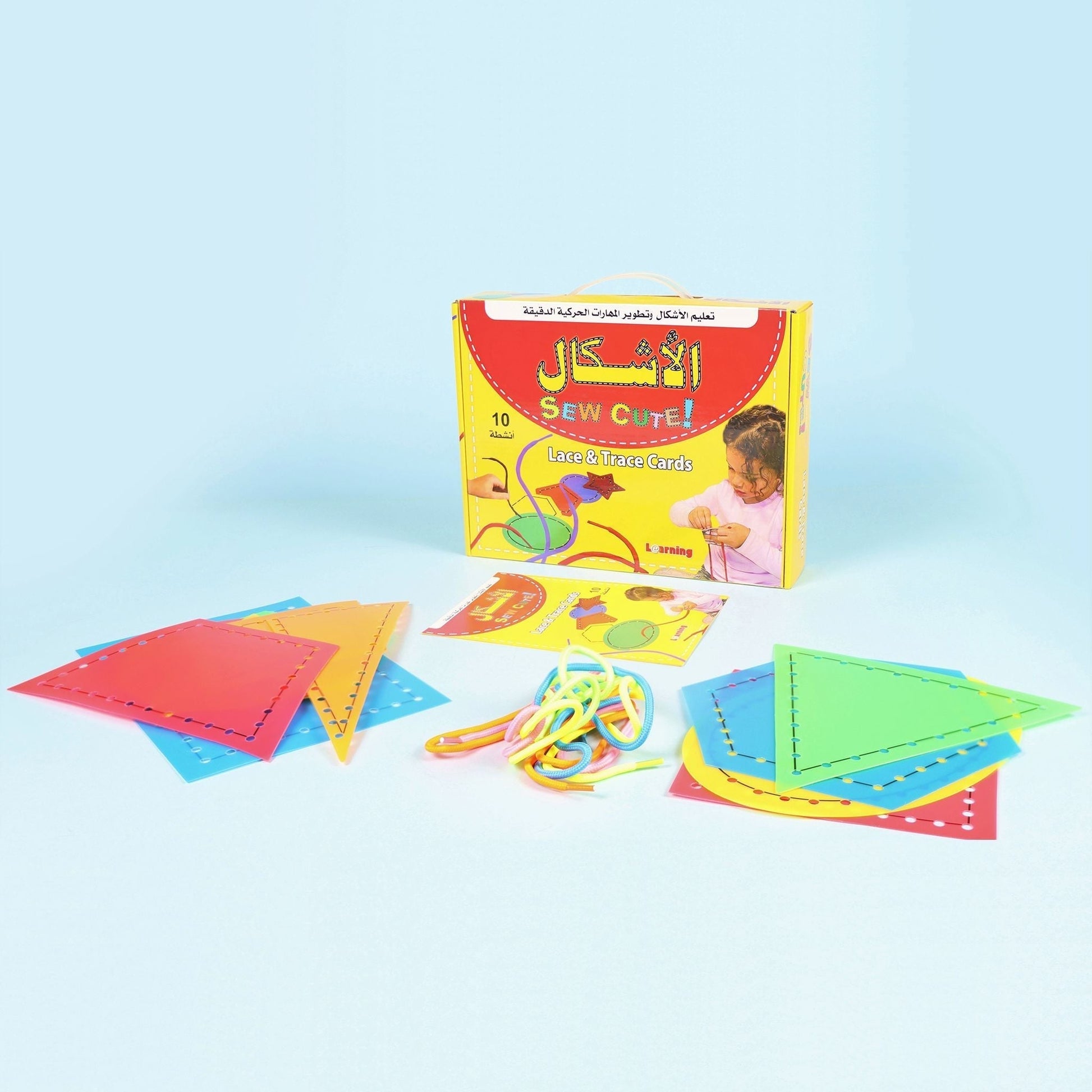 بطاقات تتبع الأشكال لتعليم الأطفال التعرف على الأشكال الأساسية وتنمية المهارات الحركية الدقيقة