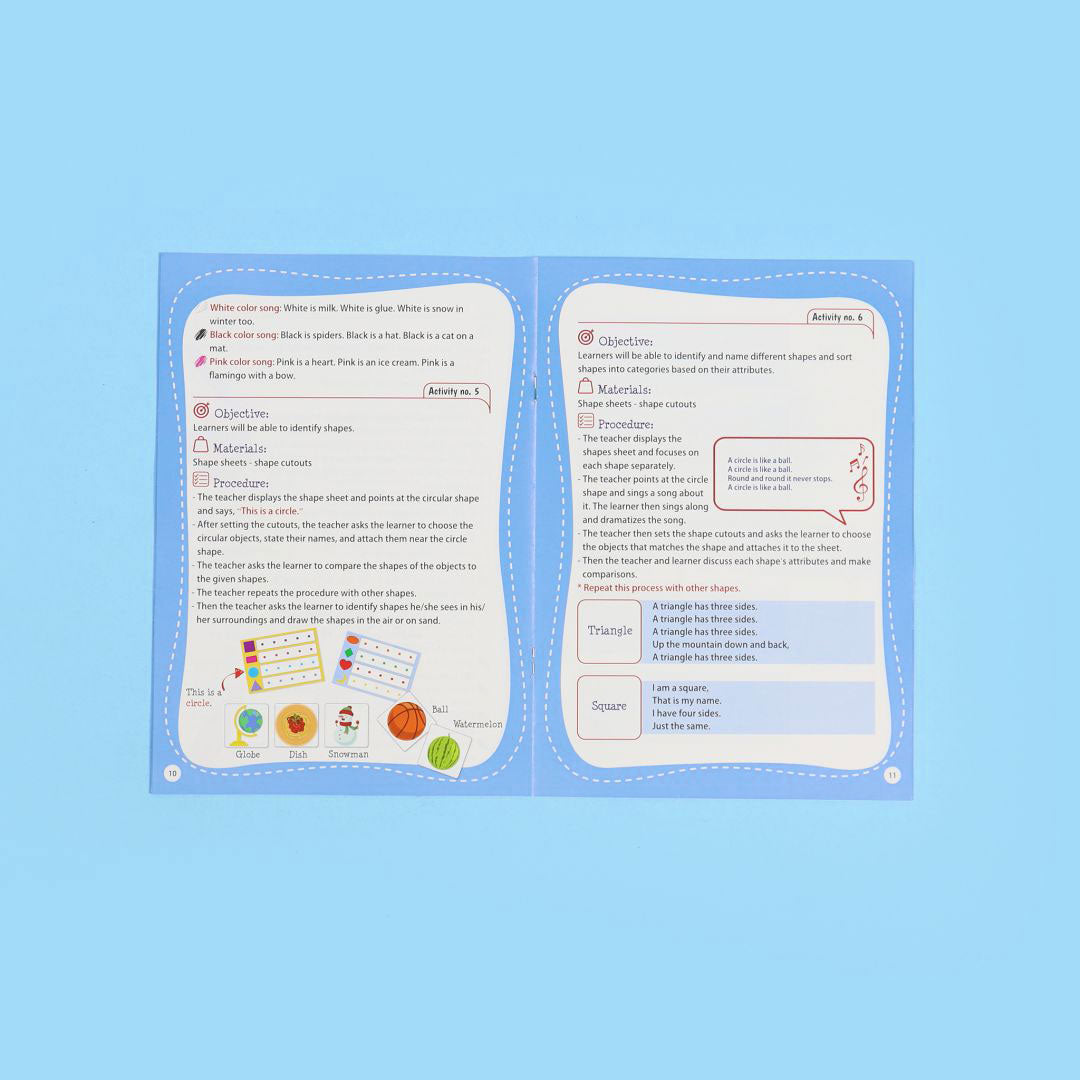 كتب تعليمية بثلاث لغات: عربي، إنجليزي، فرنسي لتوسيع المفردات